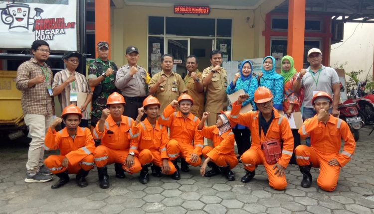 Kelurahan Ciwaduk Kota Cilegon Bentuk Satgas Kebersihan Sampah