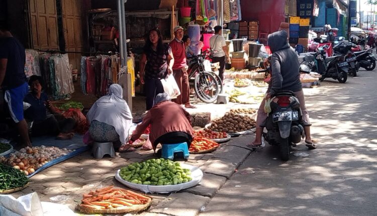 Hadapi Nataru Harga Kebutuhan Pokok Di Pasar Kranggot Cilegon Alami