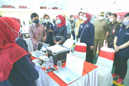 Pemprov Banten Targetkan Vaksinasi Massal Hingga 200 Ribu Sasaran