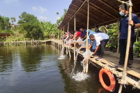 ASTRA Tol Tangerang-Merak Motivasi Masyarakat Lewat Lomba