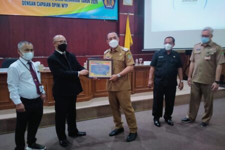Pemkot Cilegon Terima Piagam Penghargaan Opini WTP