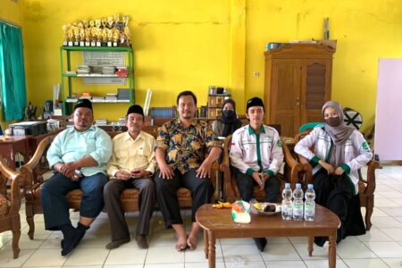 Saba Madrasah: HIMMA UNMA Banten Sambangi MA Telukambulu Karawang