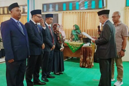 Lantik Empat Dekan, Ini Pesan Rektor UNMA Banten