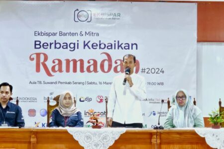 Pokja Ekbispar Banten Santuni Puluhan Anak Yatim dan Dhuafa