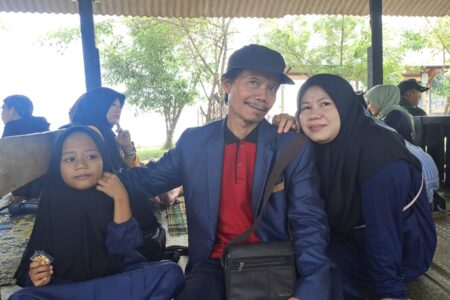 Kalahkan Keluarga Gen Halilintar, Ibu di Cilegon Ini Miliki 16 Anak