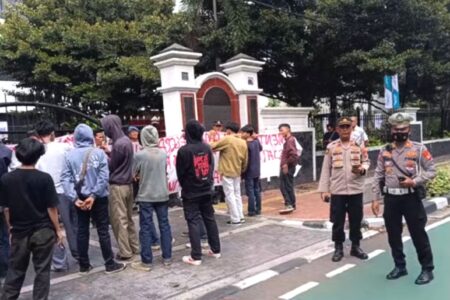 Didemo Mahasiswa, Kanwil Kemenag Banten Dituding Banyak Masalah