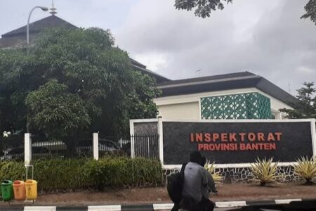 Dinilai Lemah Mengawasi, Aktivis Ini Minta Gubernur Banten Copot Semua Pegawai Inspektorat