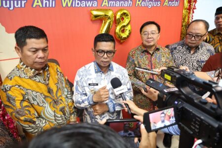 Asyik! Warga Banten yang Taat Bayar Pajak Kendaraan Bakal Dapet Hadiah Umroh