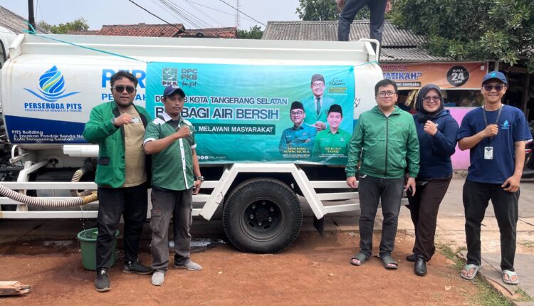Jumat Berkah, DPC PKB Tangsel dan Relawan Rano Alfath Salurkan Bantuan ...